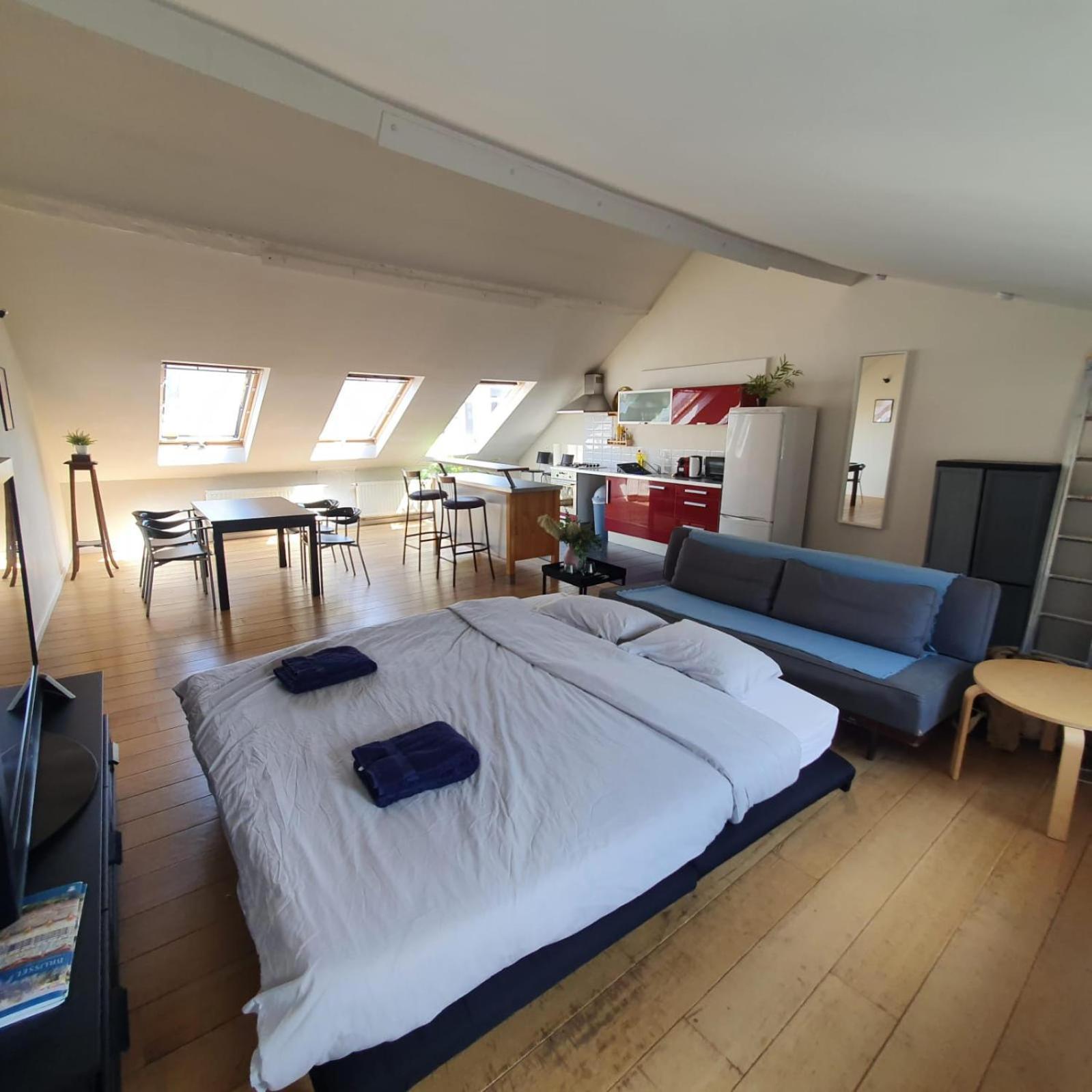Penthouse Confortable 2 Chambres Au Coeur De Bruxelles Экстерьер фото